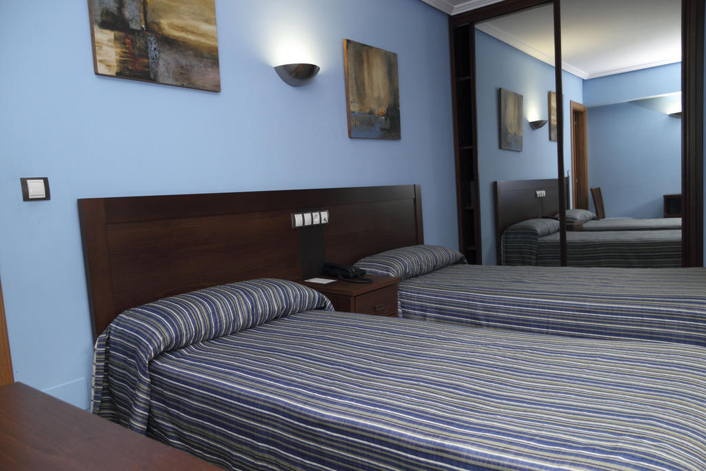 Hotel Restaurante Casa Pipo Tuña Habitación foto