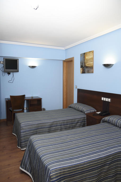 Hotel Restaurante Casa Pipo Tuña Habitación foto